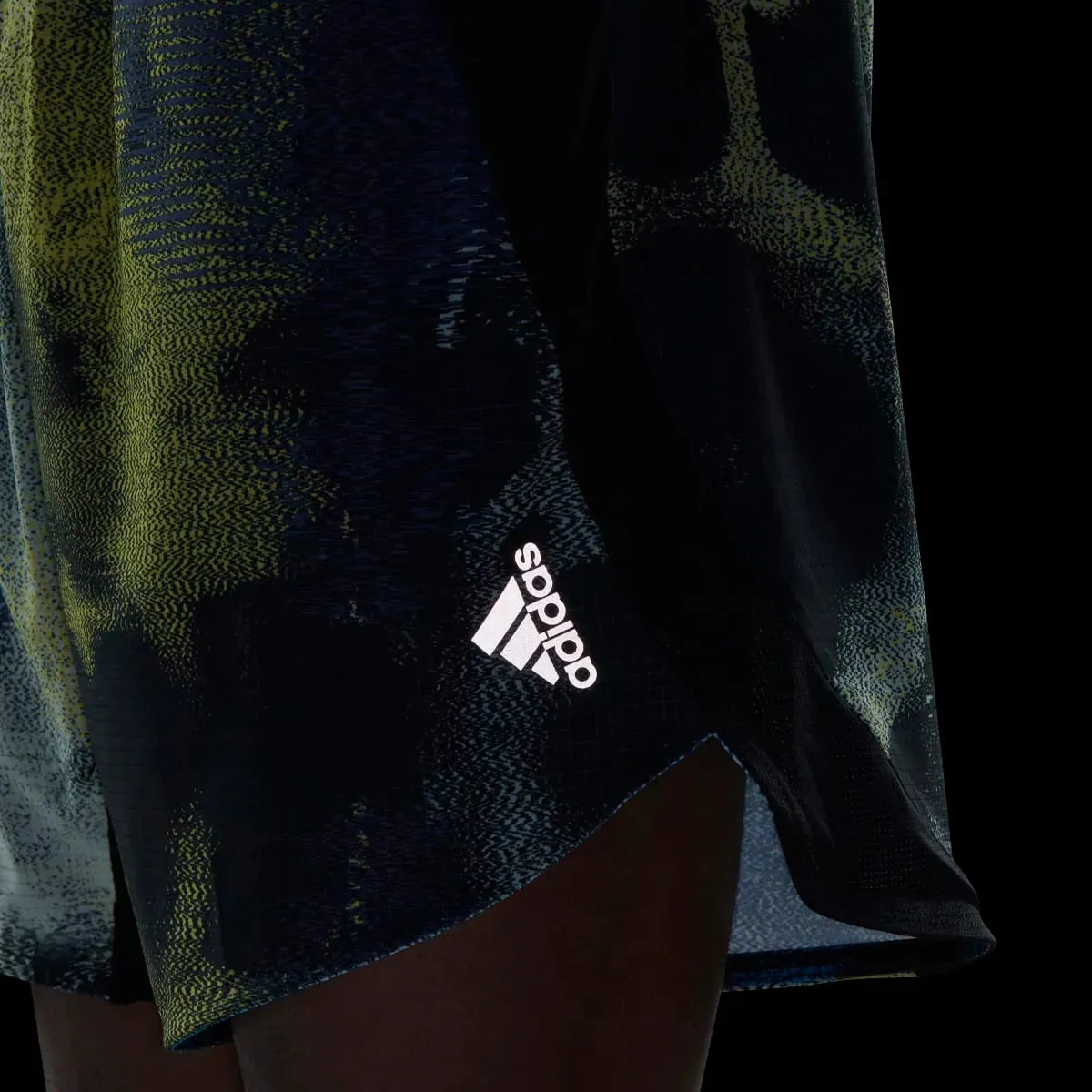 adidas Herren D4T HIIT Allover-Print Trainingsshorts Multi HN9363