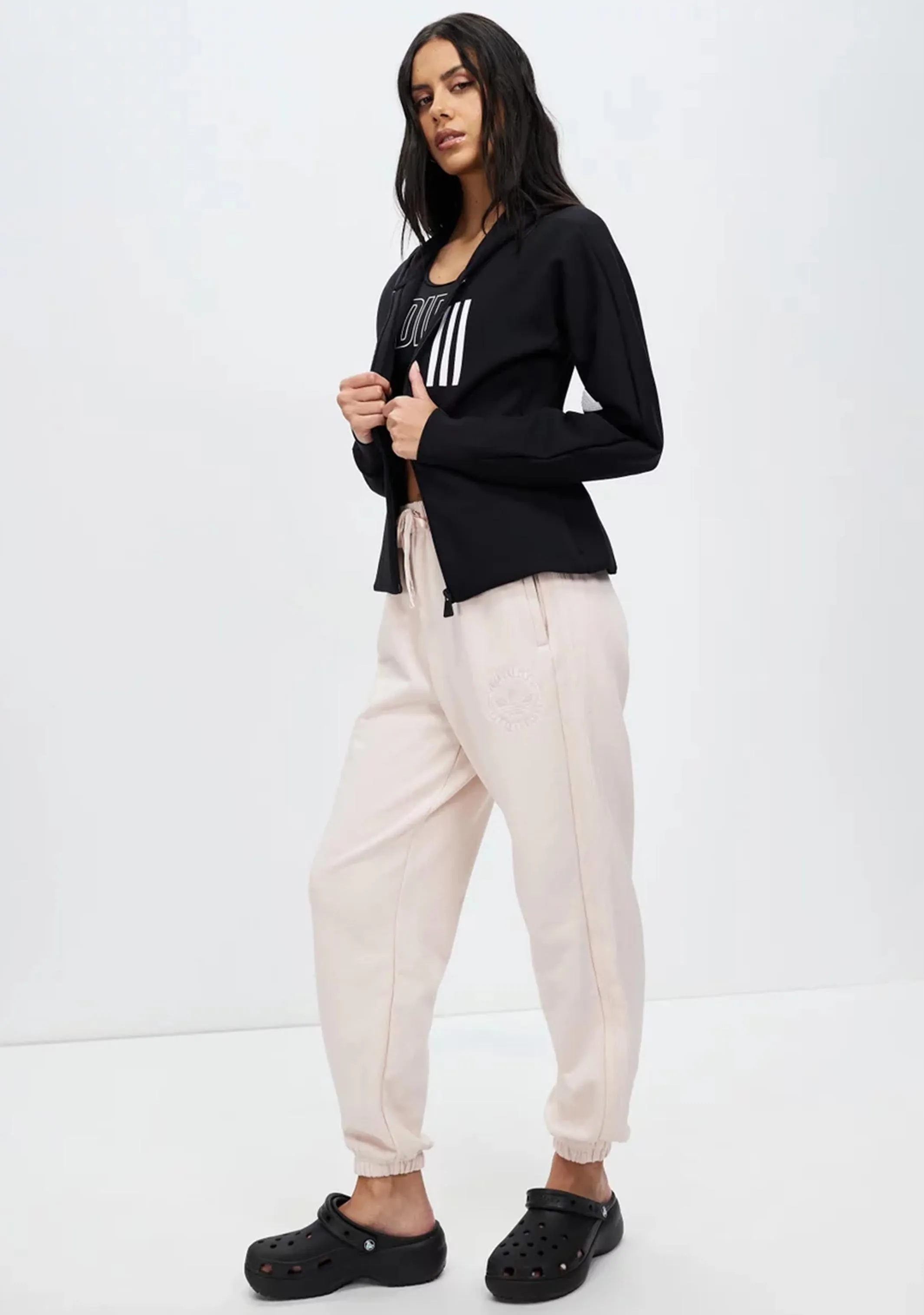 Adidas Damen Mission Victory Slim Fit Full-Zip Kapuzenpullover