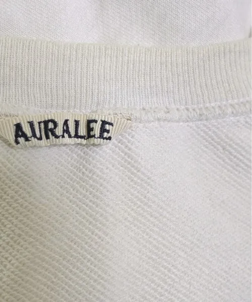 AURALEE T-Shirts/Oberteile