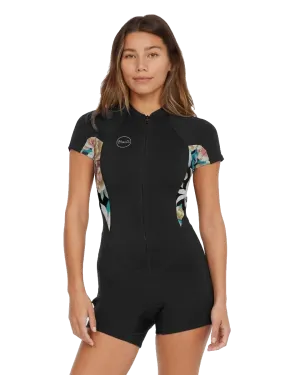 Bahia 2/1mm Front-Zip Kurzarm-Neoprenanzug in Schwarz, Mikah Blumenmuster & Schwarz