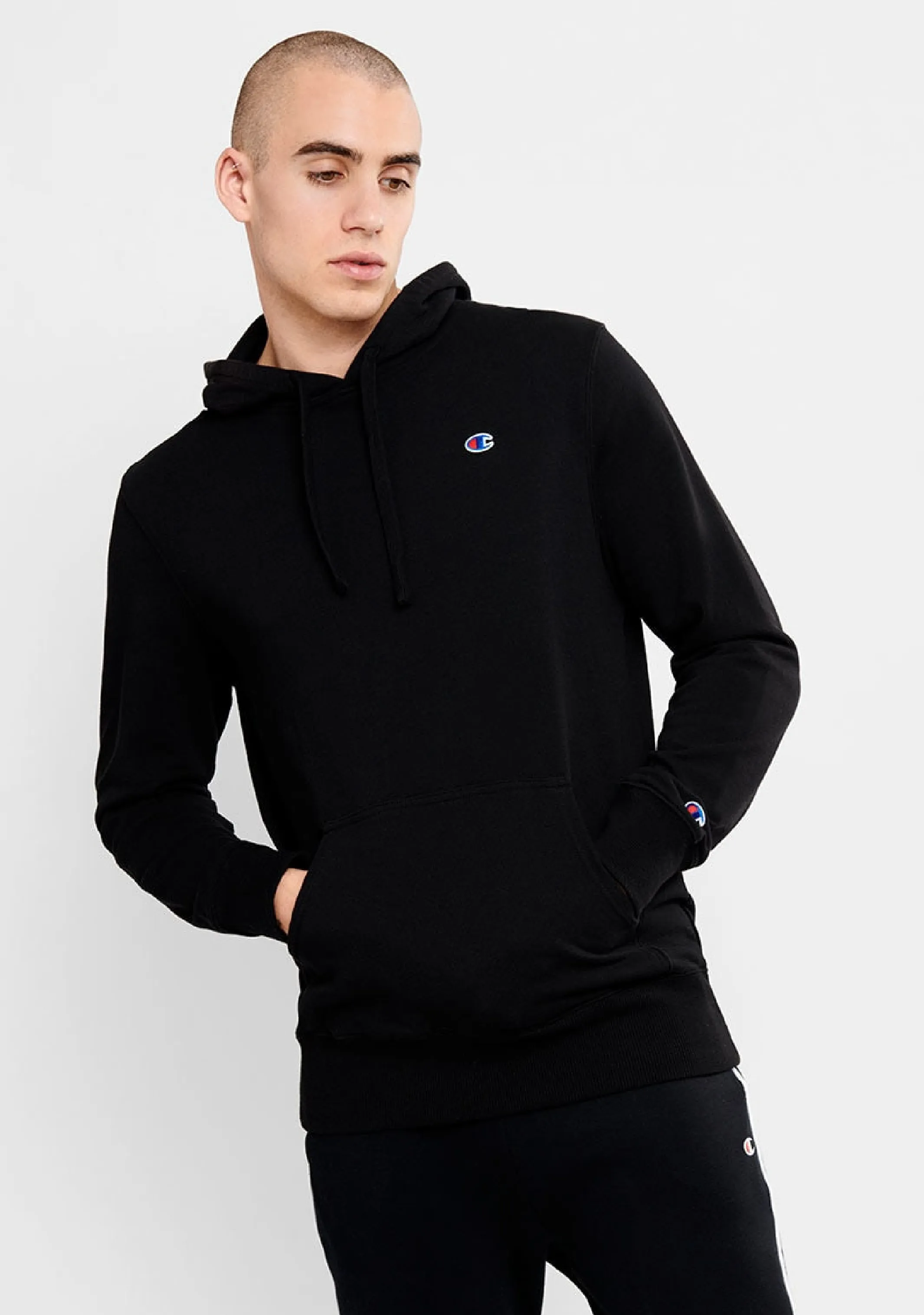 Champion Herren C Logo Hoodie <br> A1589H Schwarz