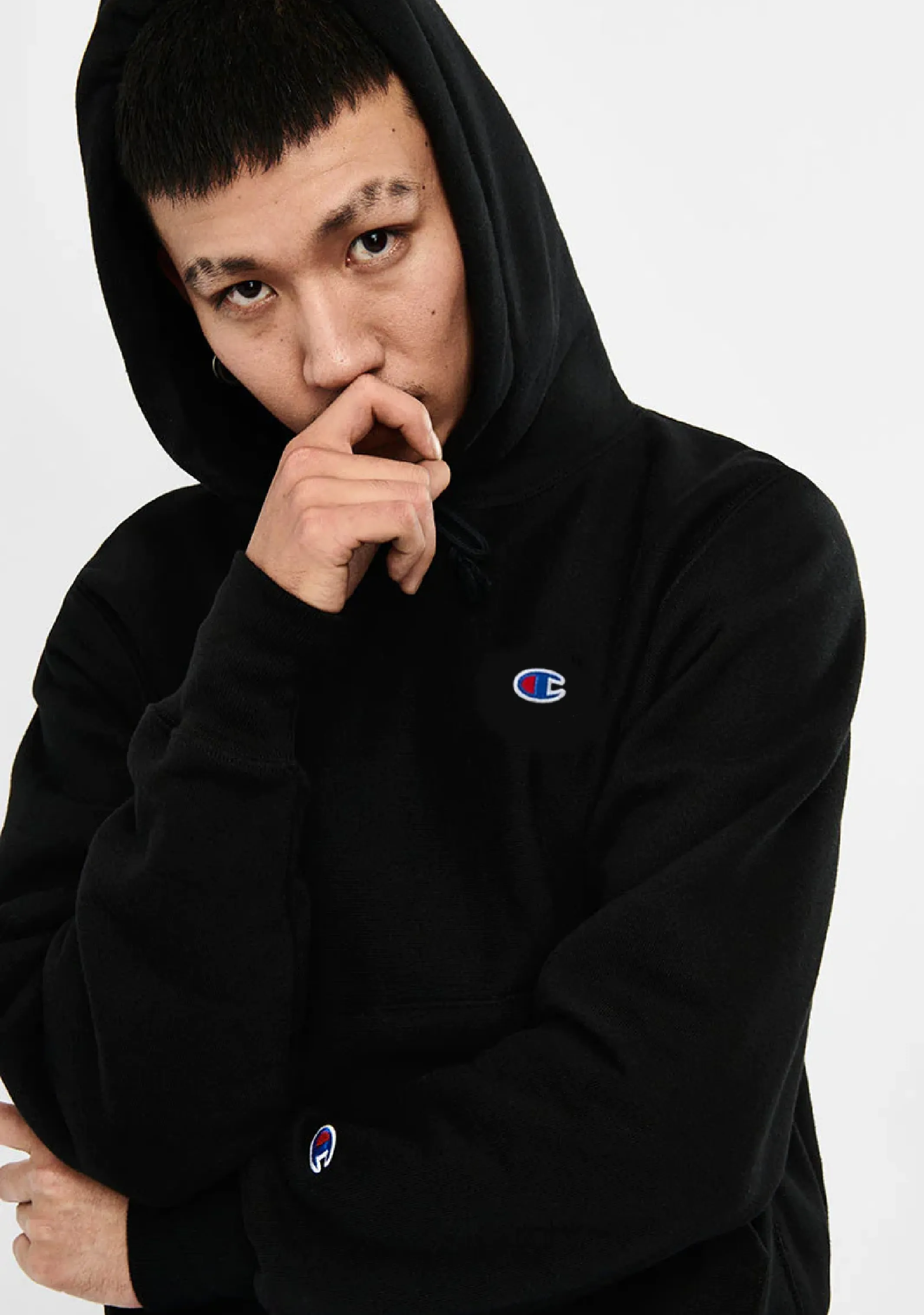 Champion Herren C Logo Hoodie <br> A1589H Schwarz