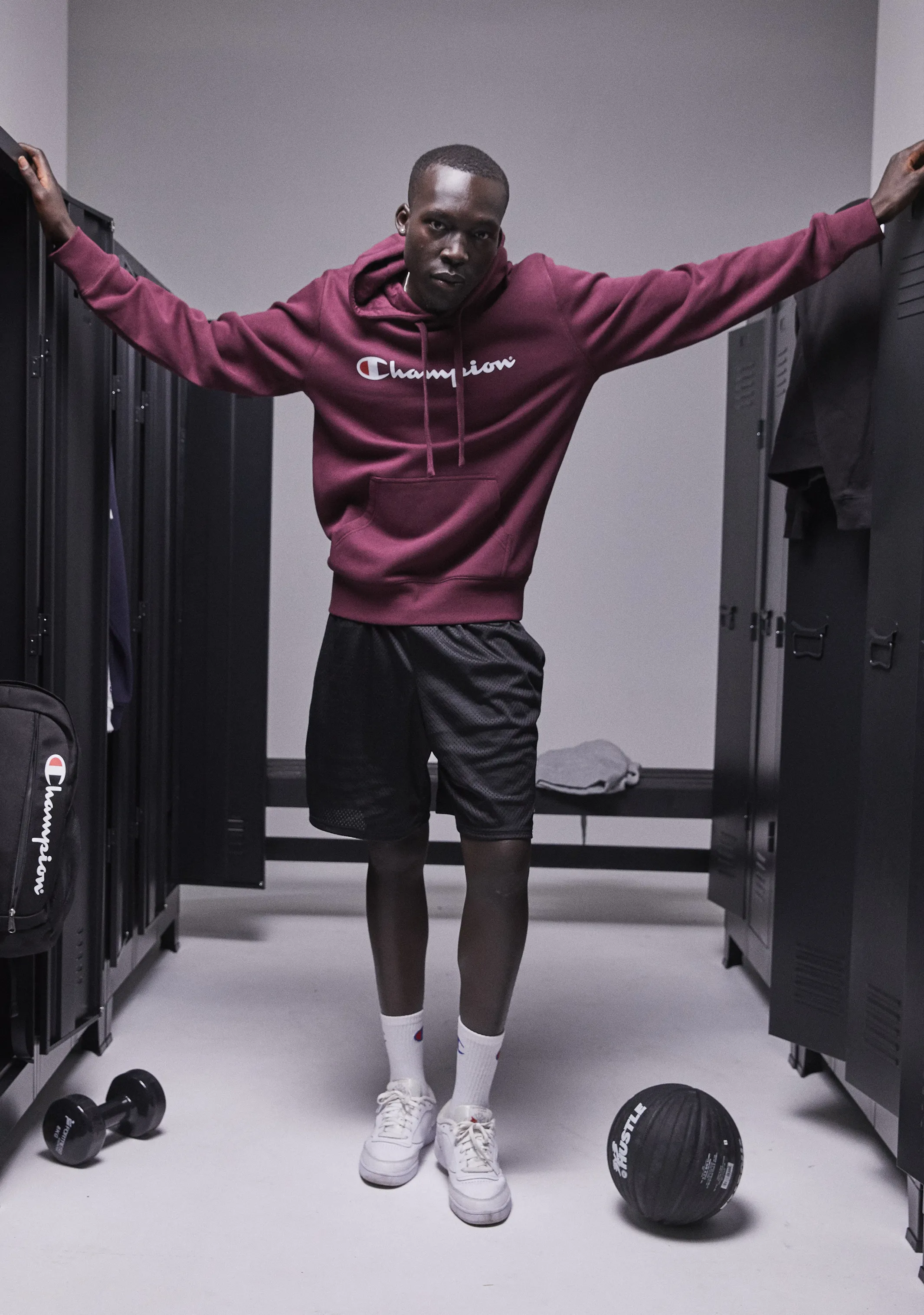 Champion Herren Script Hoodie <br> AY79N FAO