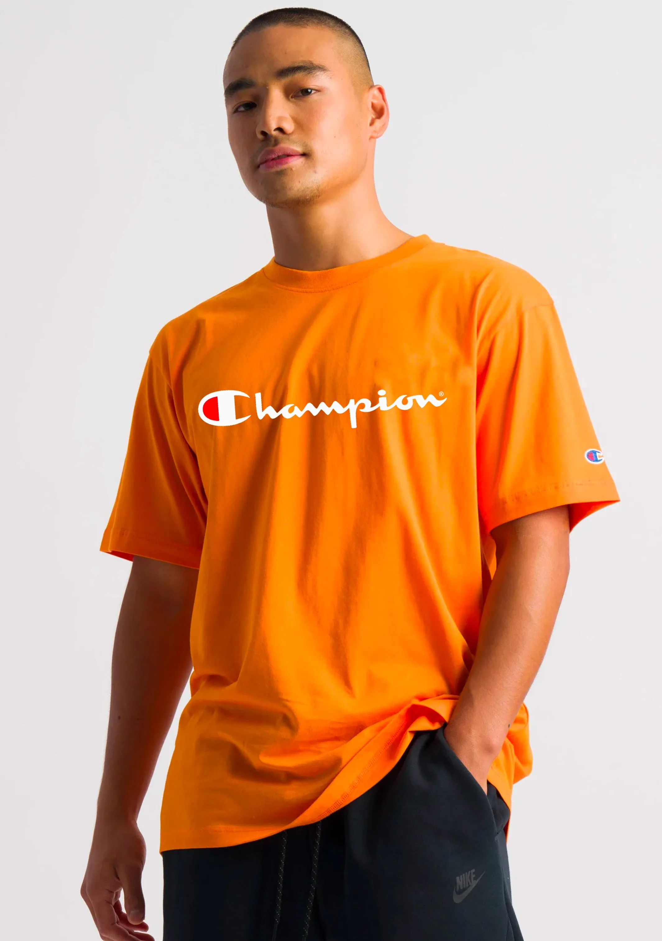 Champion Männer Script Logo Kurzarm T-Shirt Gelb