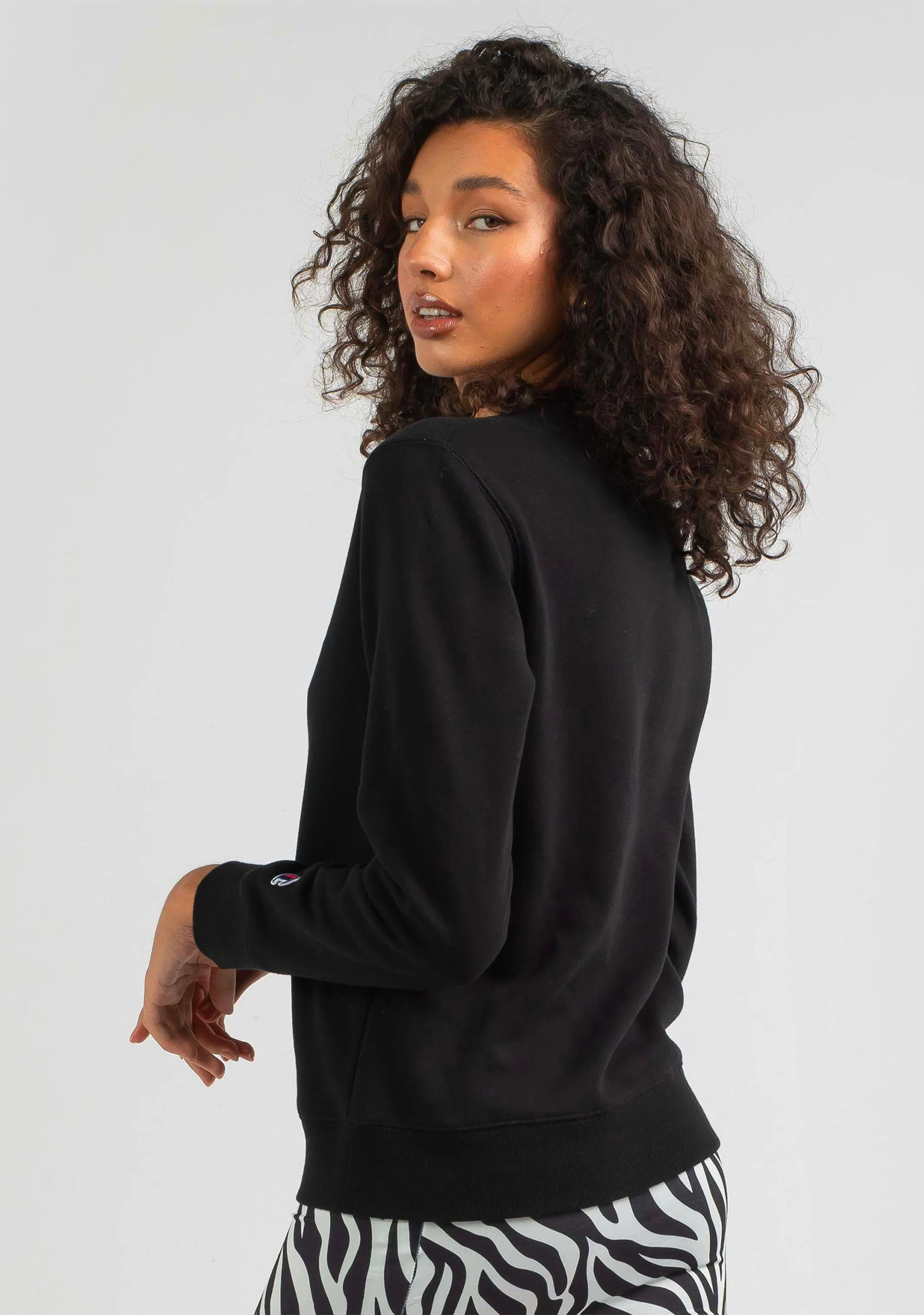 Champion Women’s Script Crew Schwarz