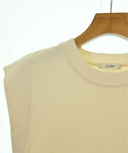 CLANE T-Shirts/Oberteile
