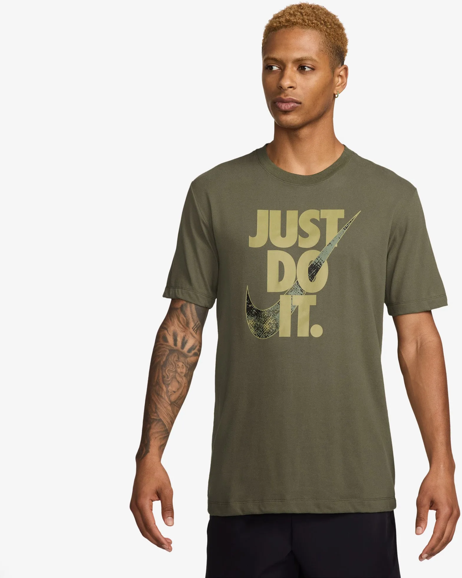 Dri-FIT Fitness-T-Shirt mit kurzen Ärmeln