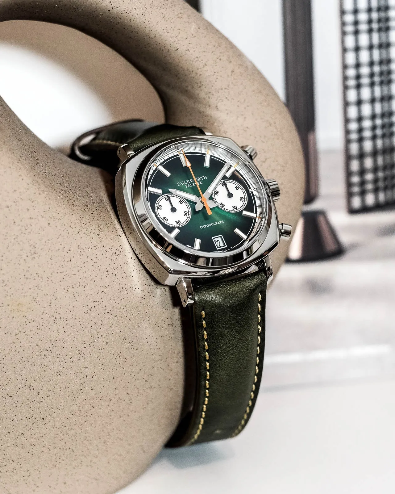 Duckworth Prestex Uhren Duckworth Prestex 42 Grün Sunburst Olivgrünes Lederarmband