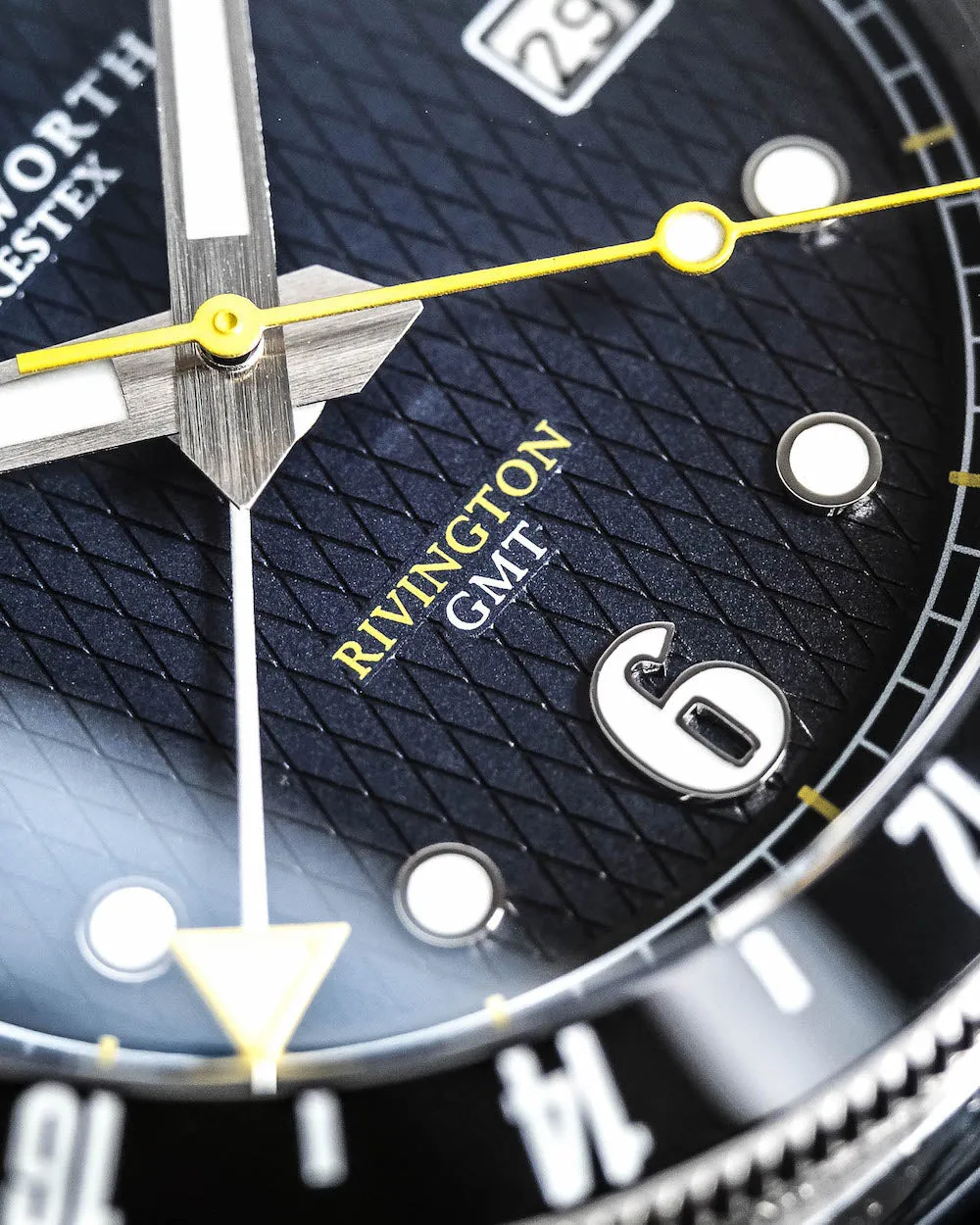 Duckworth Prestex Uhren Duckworth Prestex Rivington GMT Blau Rauchfarbenes Zifferblatt Schwarzes Lederarmband