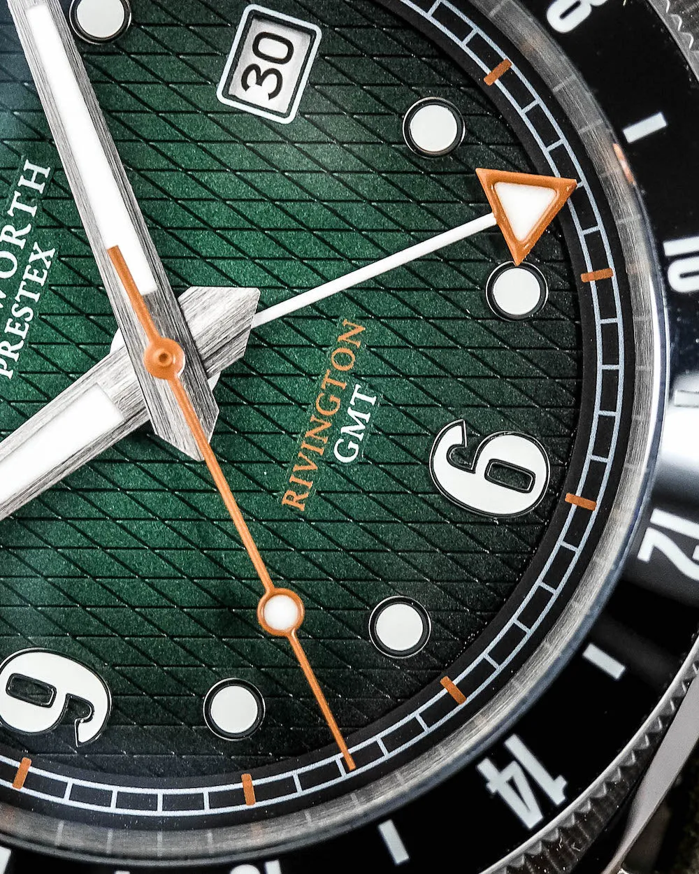 Duckworth Prestex Uhren Duckworth Prestex Rivington GMT Grün Rauchgrüne Gummiumbanduhr