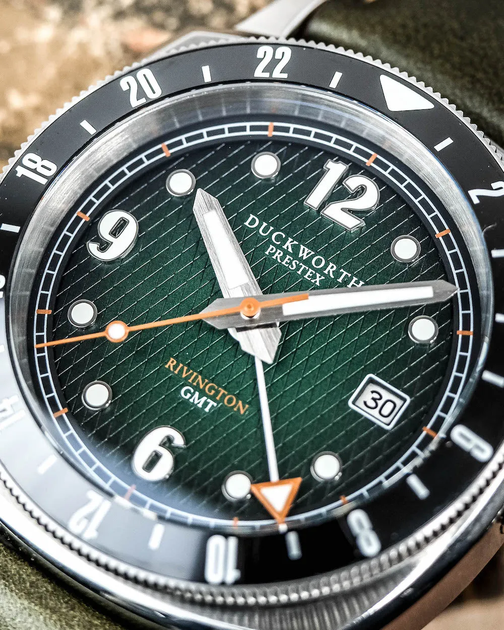 Duckworth Prestex Uhren Duckworth Prestex Rivington GMT Grün Rauchgrüne Gummiumbanduhr