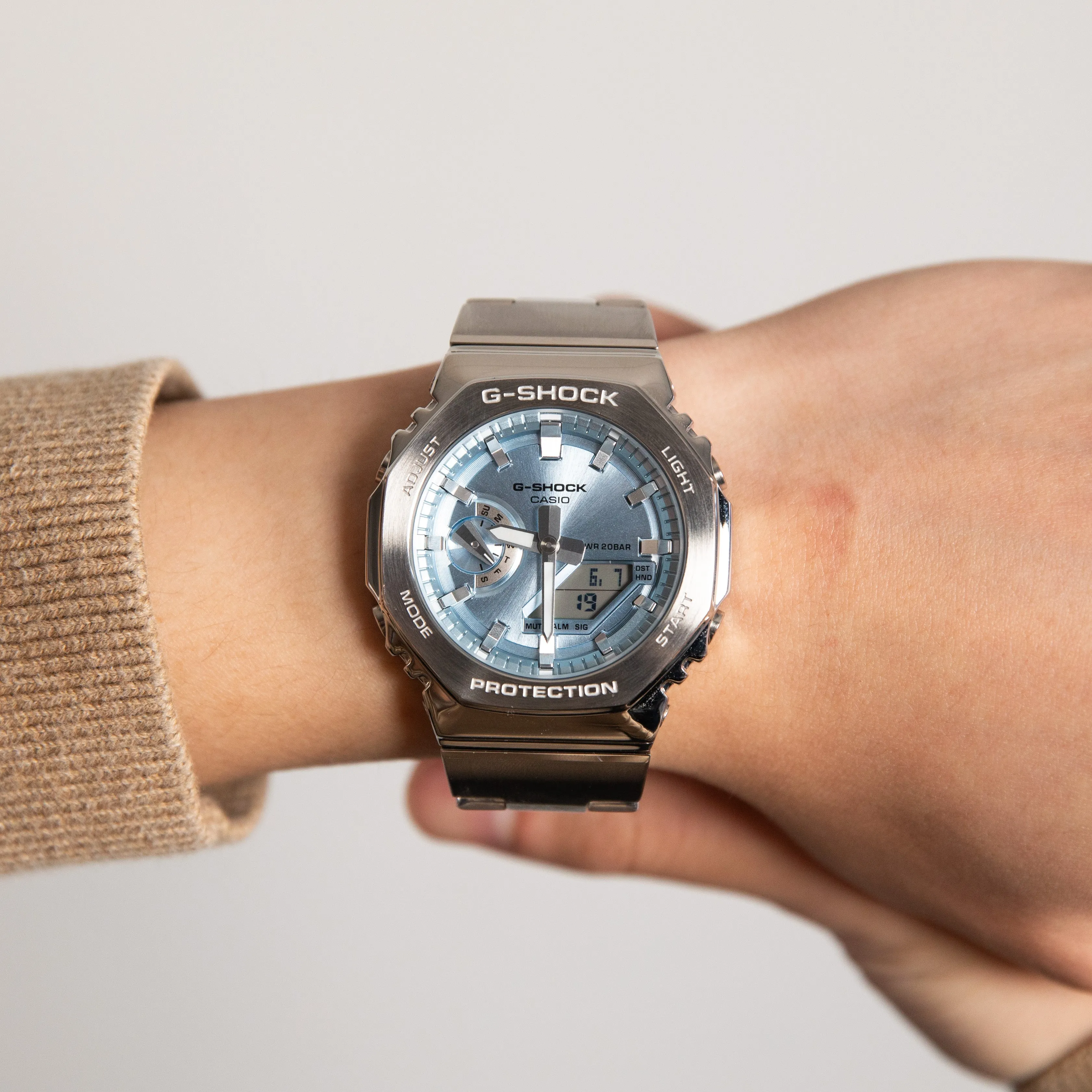 G-Shock Herrenuhren G-Shock GM2110D-2A G-Steel Metallgehäuse 'CasiOak'