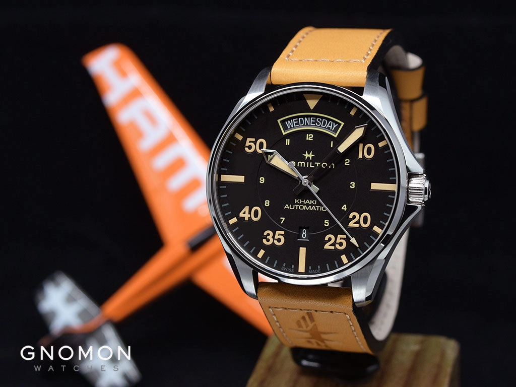 Khaki Pilot Day Date Automatic Vintage - Leather Ref. H64645531
