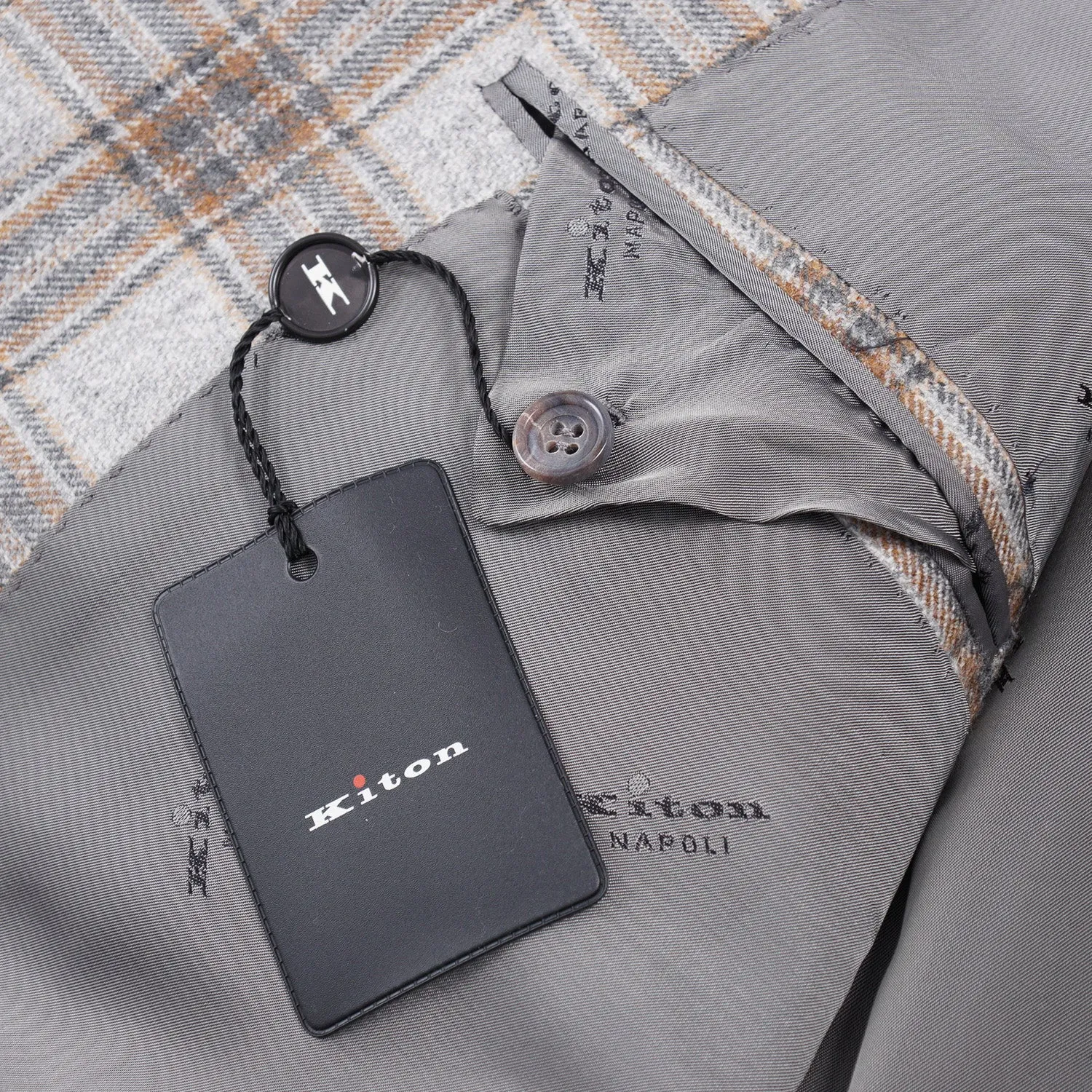 Kiton Geschichteter Karo-Kaschmir Sportmantel Kleidung_Kiton