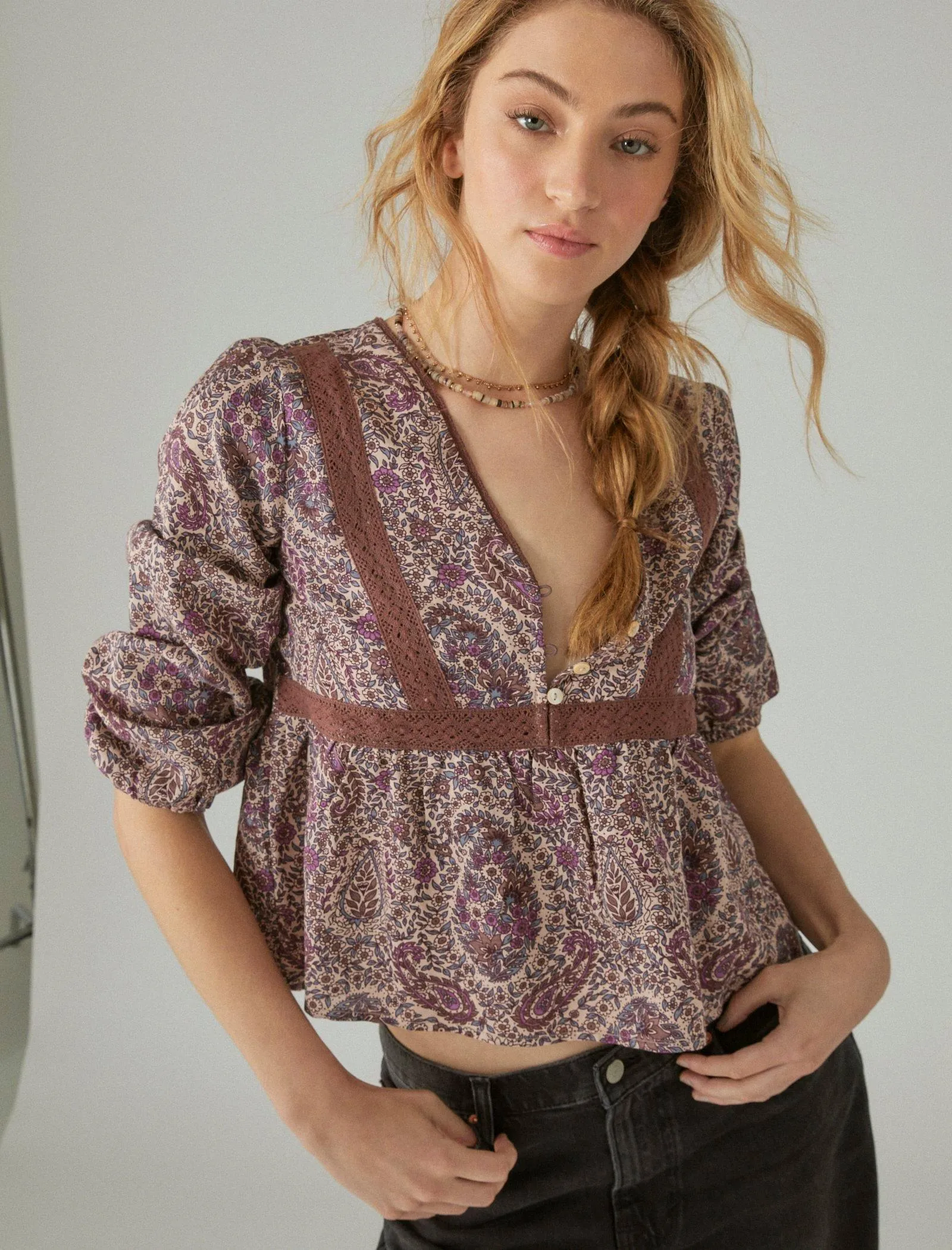 Lucky Brand Bedrucktes Spitzeneinsatz Babydoll Top Mauve Multi Lucky Brand