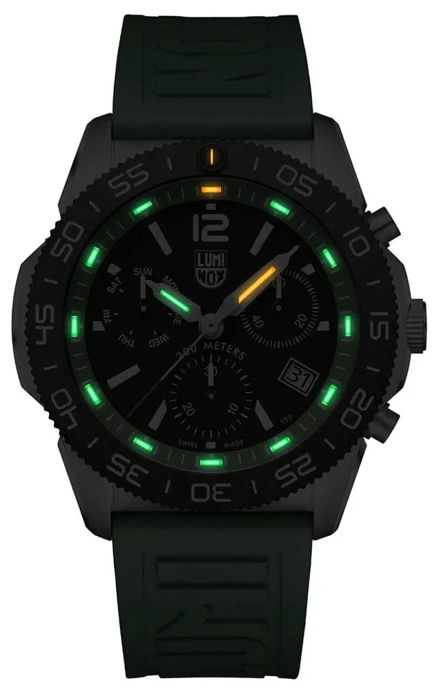 Luminox Pacific Taucher Chronograph Edelstahl Schwarz Zifferblatt Grünes Gummiarmband Tag/Datum Taucher Quarz Herrenuhr XS.3157.NF Luminox Uhren