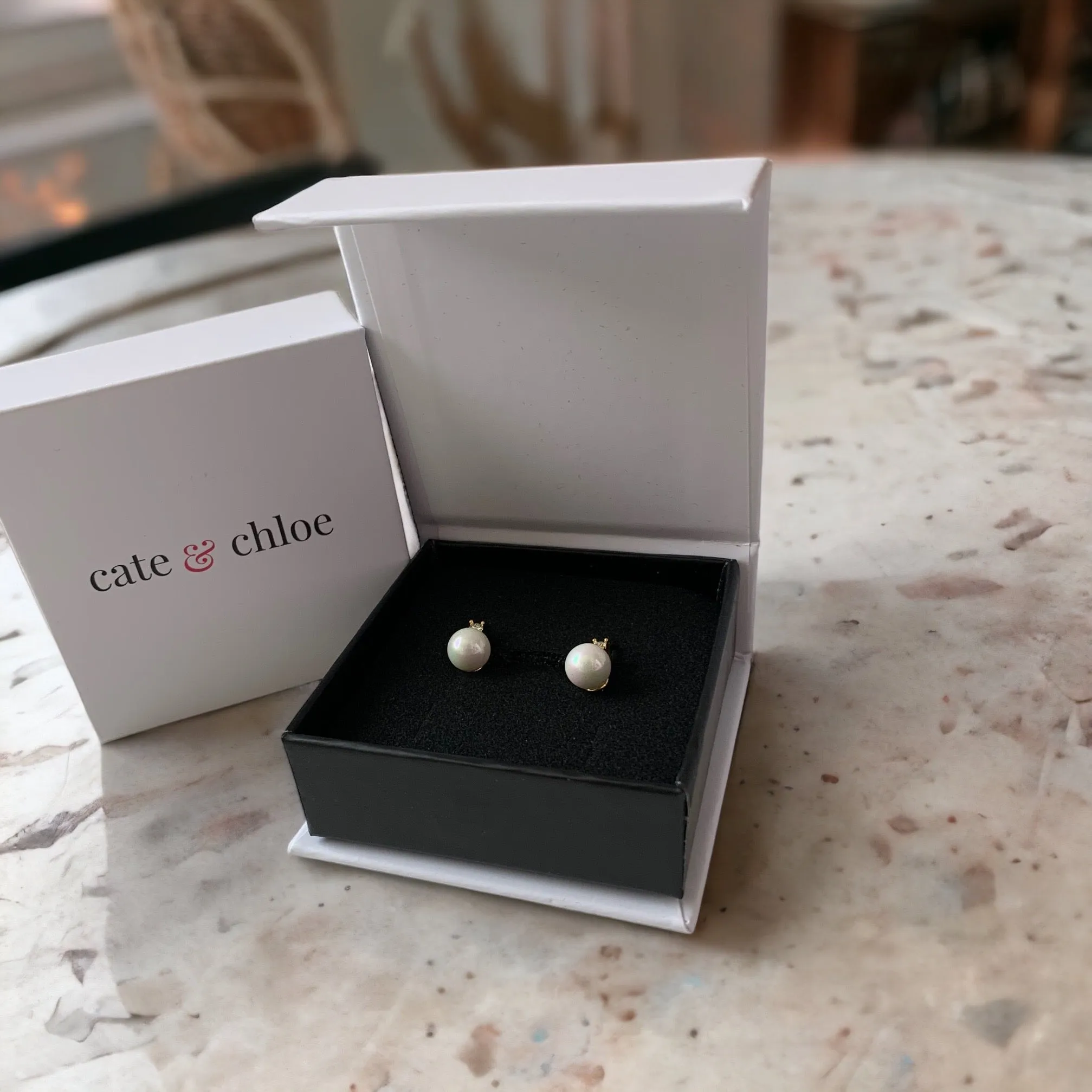 Luxus Swarovski Schmuck Cassie 18 Karat Weißgold plattierte Perlen Ohrringe mit Swarovski Kristallen