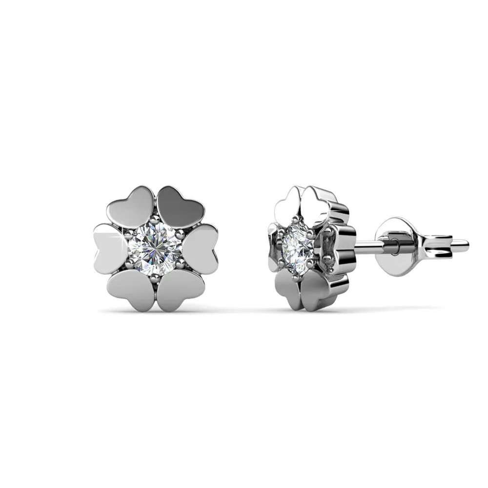 Luxe Swarovski Schmuck Khloe 18k Weißgold Herz Steckerohrringe mit runden Swarovski Kristallen