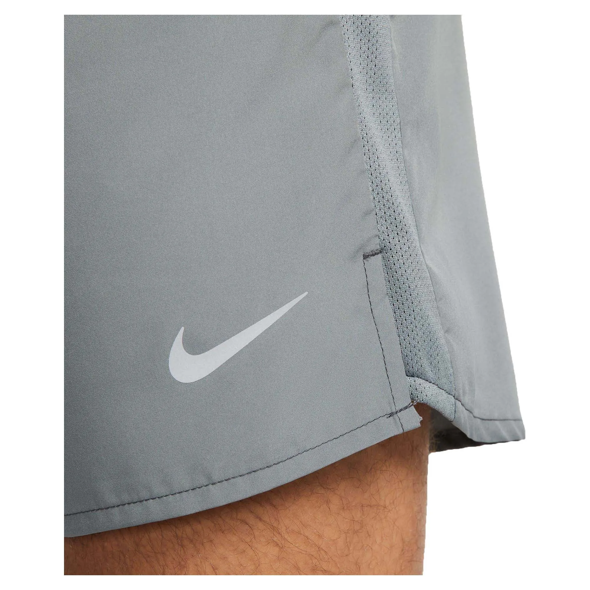 Herren Challenger Dri-Fit 7 Zoll ungefütterte Laufshorts