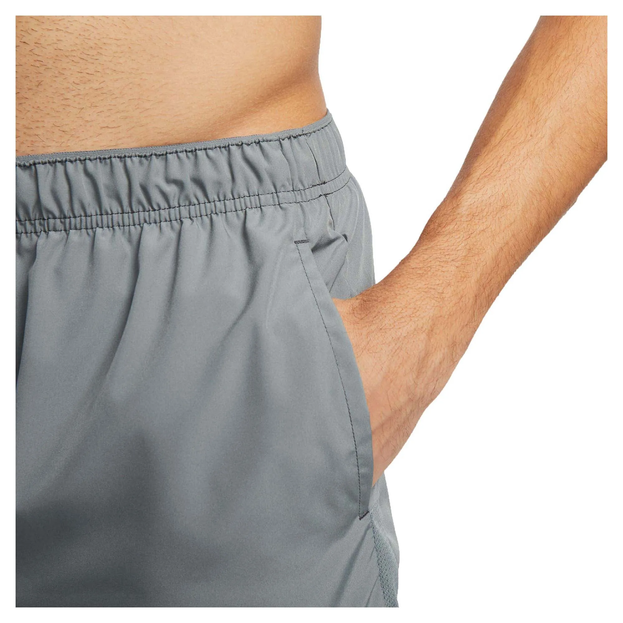 Herren Challenger Dri-Fit 7 Zoll ungefütterte Laufshorts