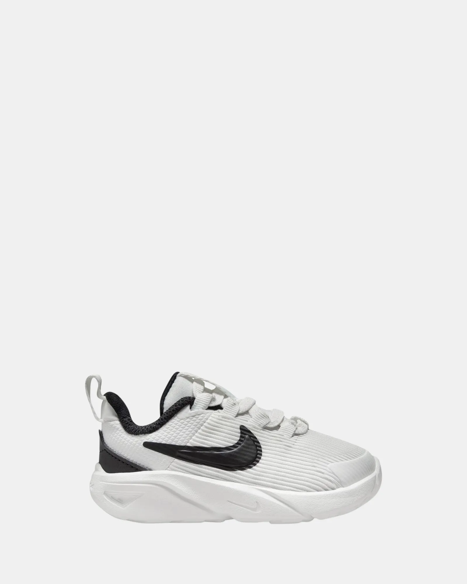 Nike Kinder-Schuhe Star Runner 4 NN Kleinkind Summit Weiß/Schwarz/Blass Volt