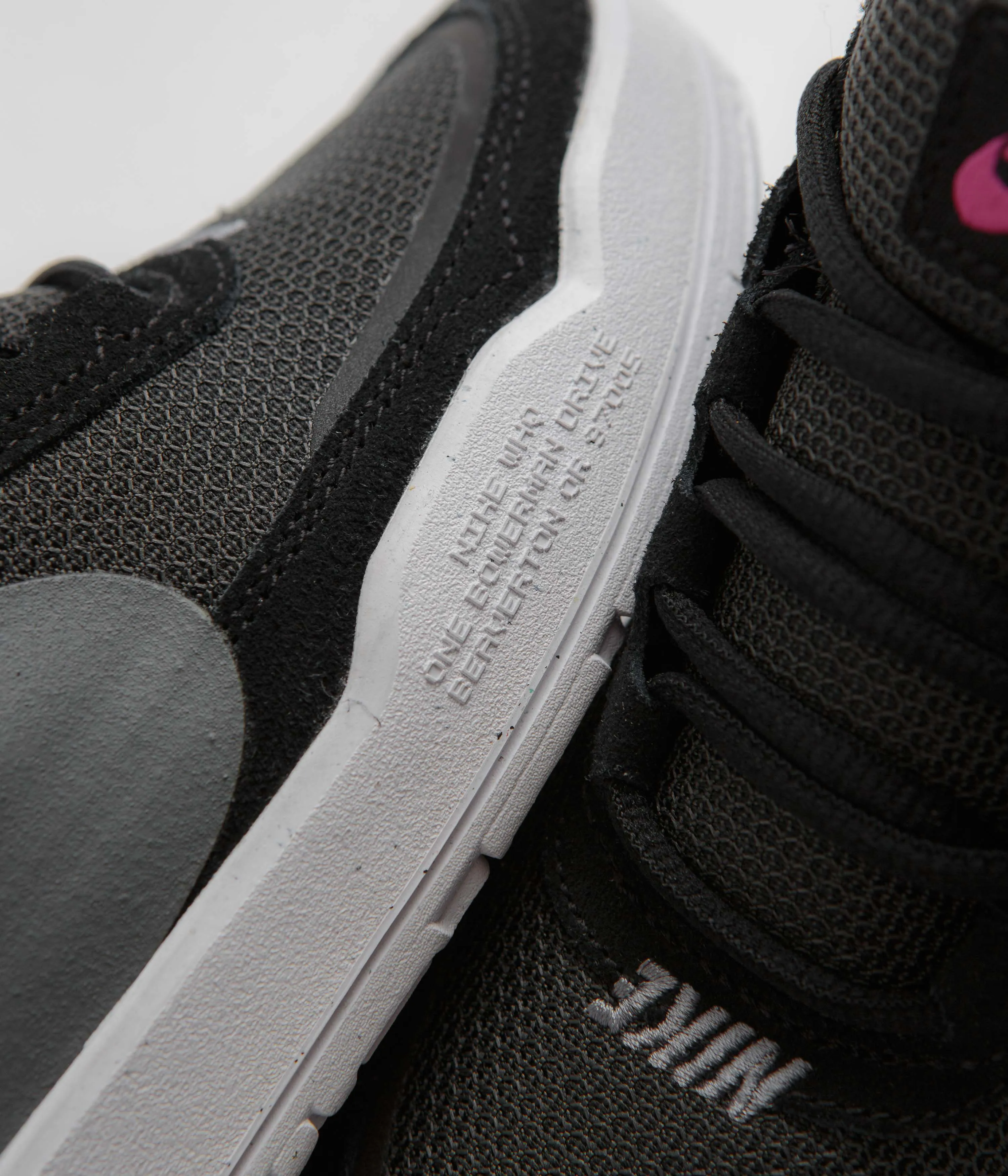 Nike SB Kids Day One Schuhe - Schwarz / Cool Grau - Anthrazit - Alchemy Pink Nike SB Kleidung