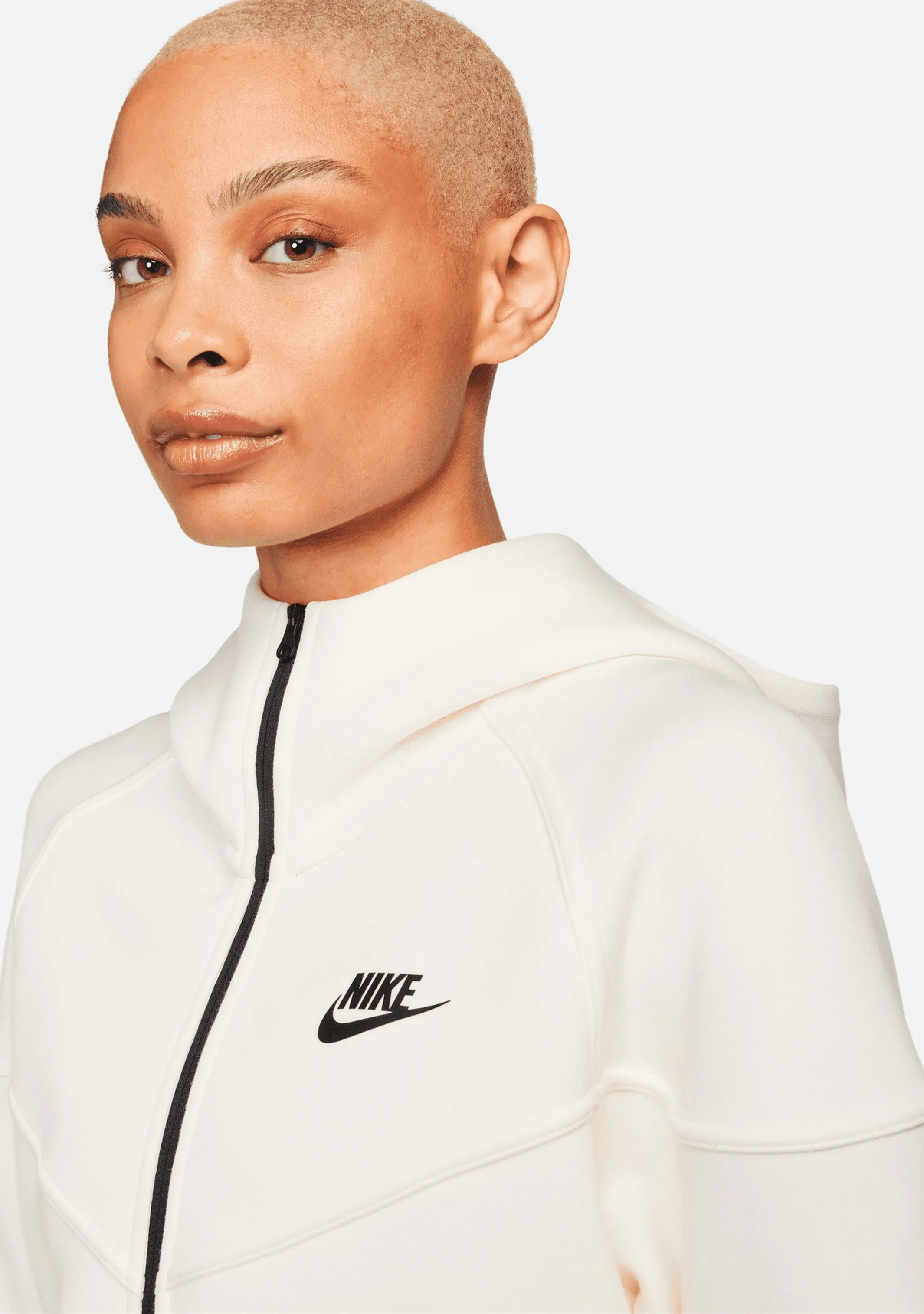 Nike Damen Tech Fleece Windrunner