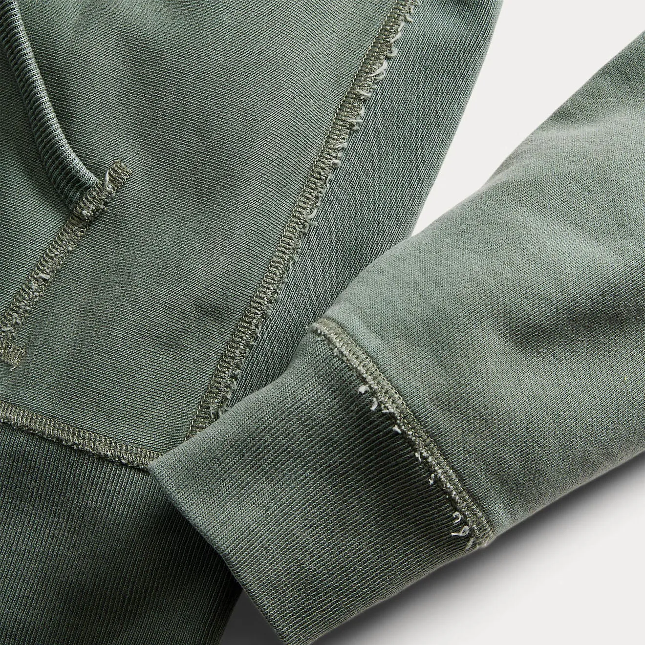 RRL von Ralph Lauren gefärbter Fleece-Hoodie in Collegiate Grün