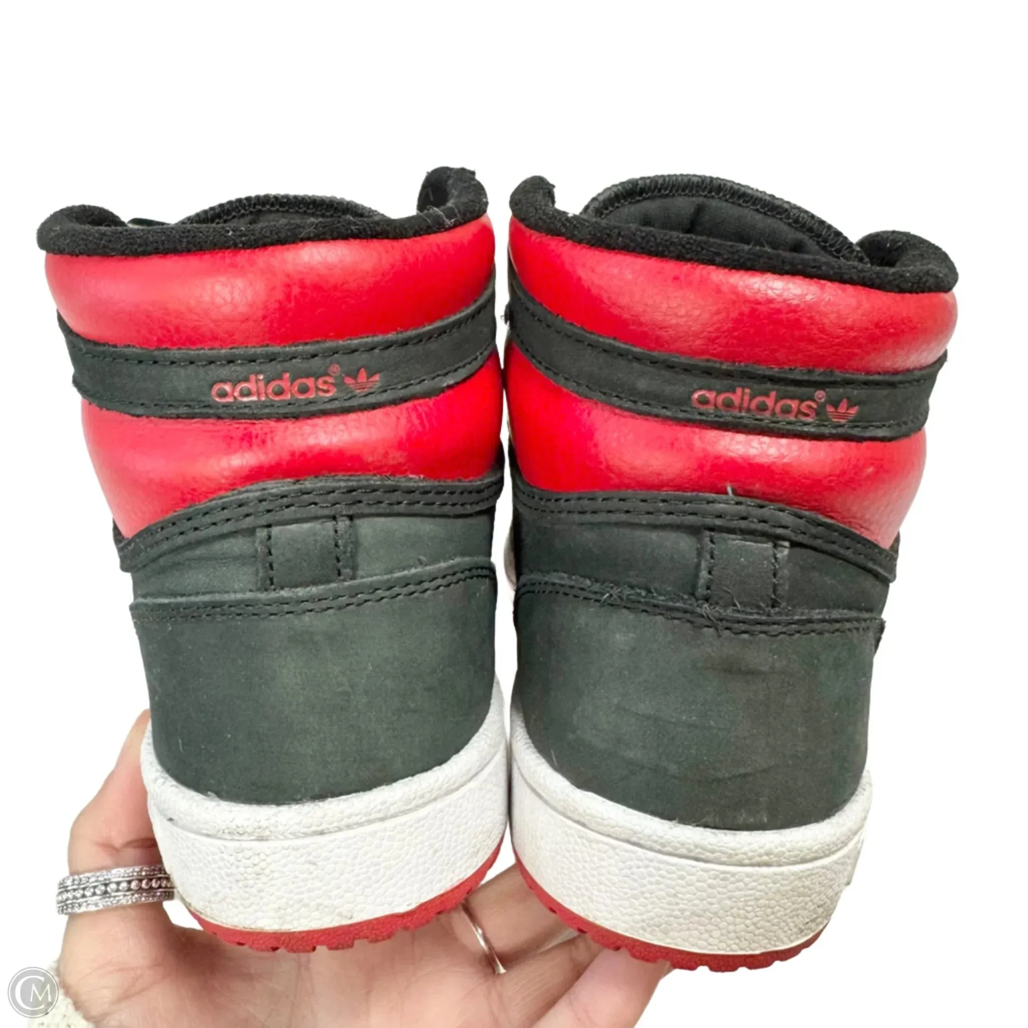 Schuhe Sneakers von Adidas in Schwarz & Rot, Größe: 7