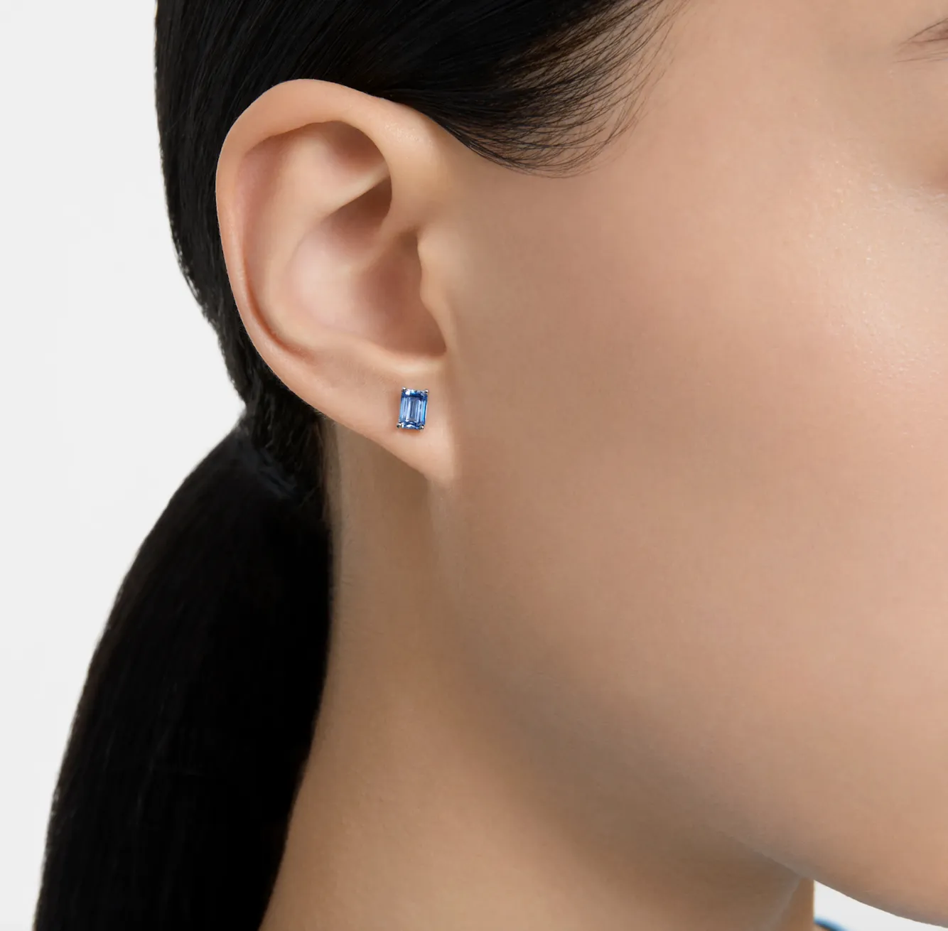 Swarovski Schmuck Chroma Kissenblaue Silberne Steckerohrringe