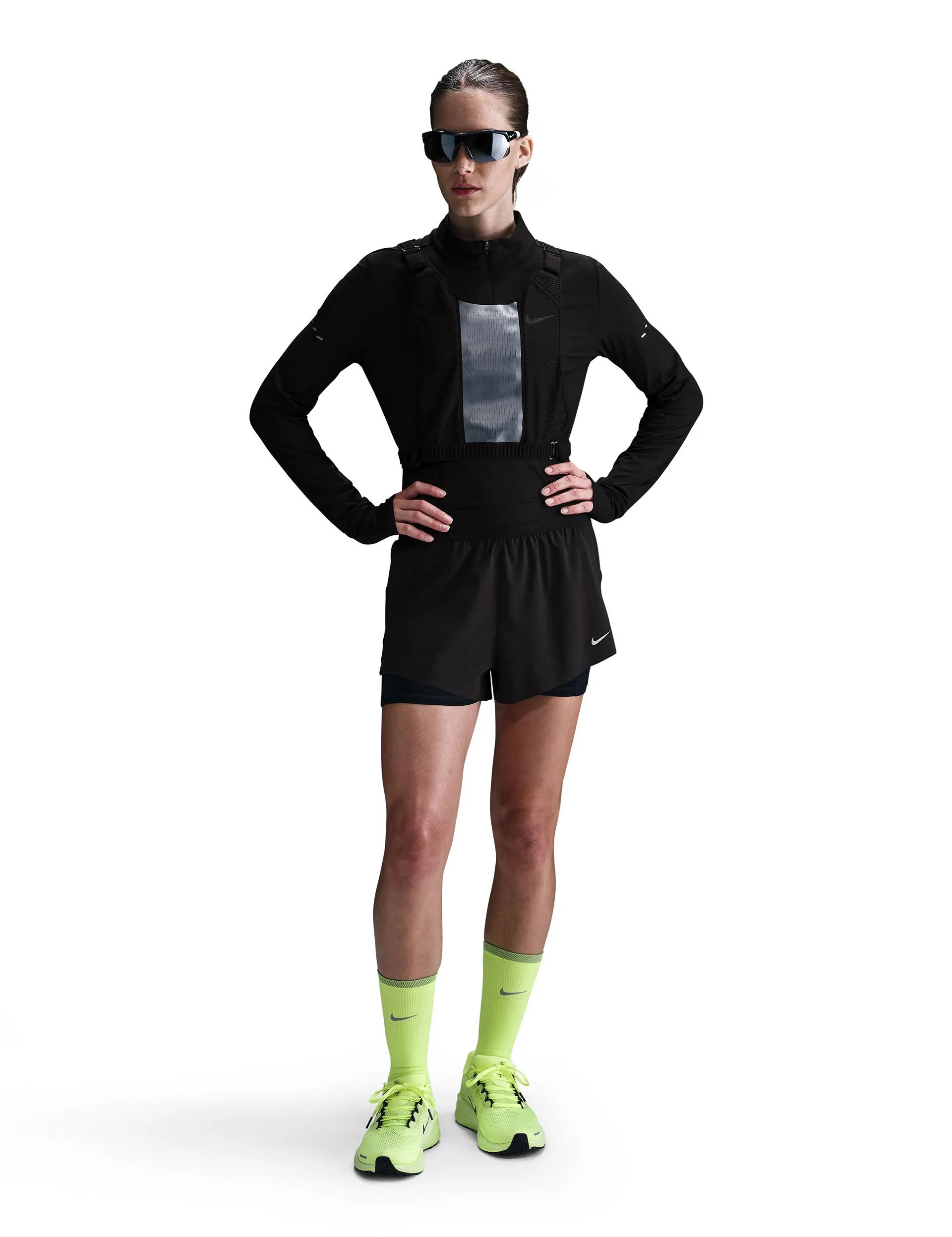 Swift Dri-FIT Mid-Rise 2-in-1 Laufshorts - Schwarz/Reflektierendes Silber