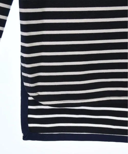 UNTITLED T-Shirts/Oberteile
