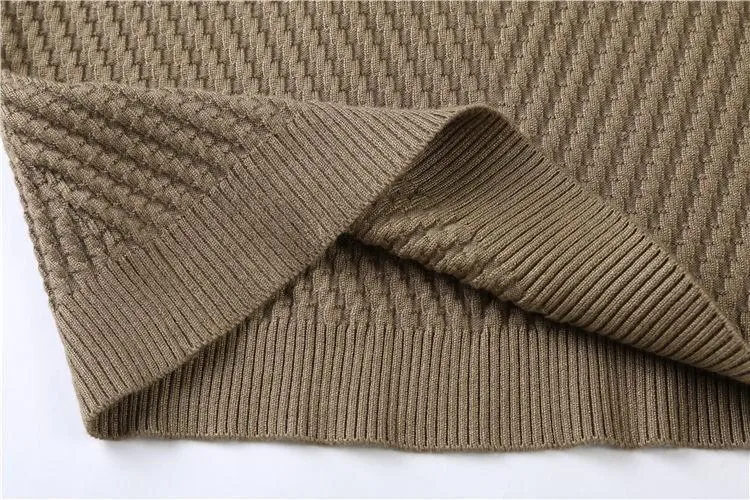 West Louis™ Figurbetonter Pullover mit V-Ausschnitt