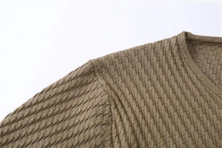 West Louis™ Figurbetonter Pullover mit V-Ausschnitt