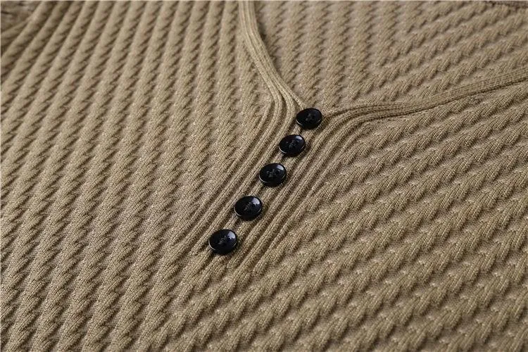 West Louis™ Figurbetonter Pullover mit V-Ausschnitt