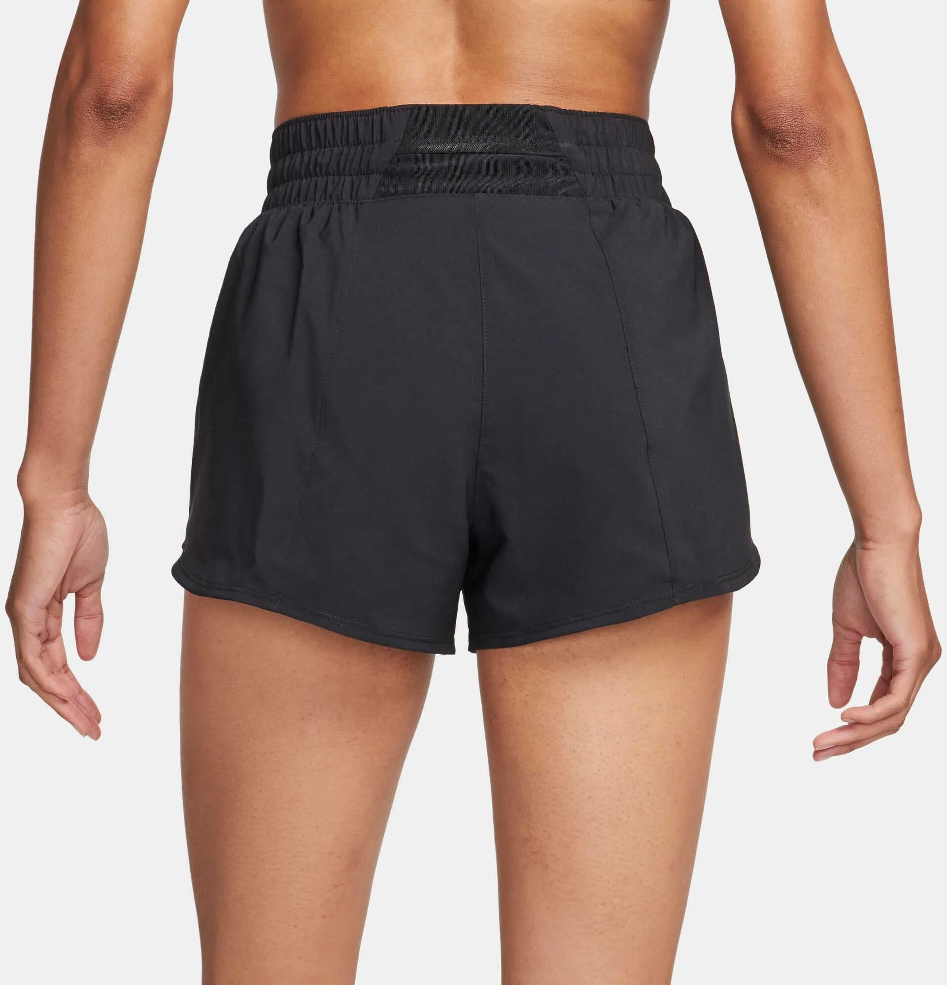 Damen One Swoosh Laufshorts mit mittelhoher Taille und integrierter Slip-Fütterung